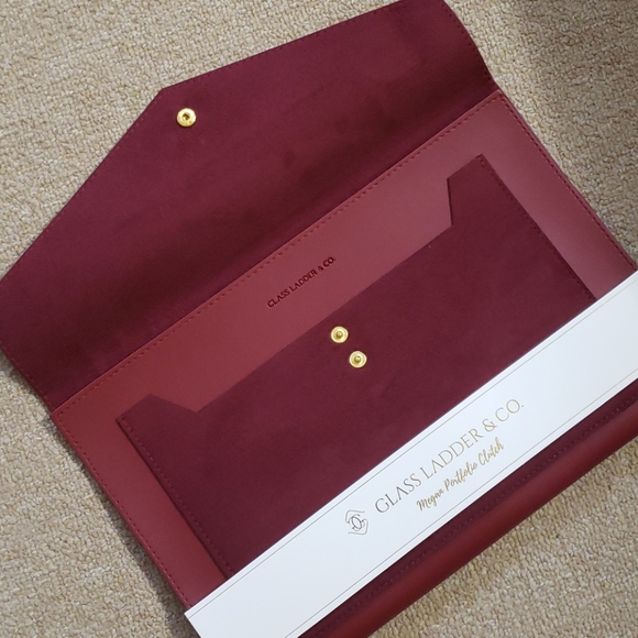 Megan Portfolio Clutch - Burgundy - Picture 4 of 6